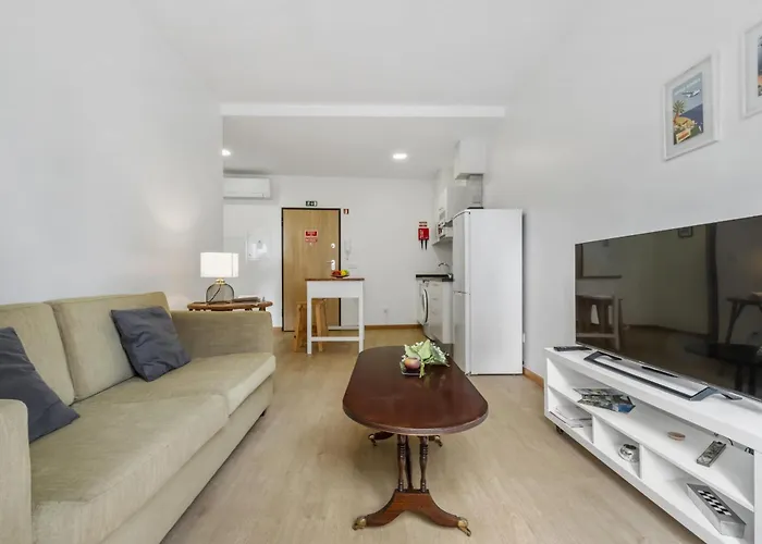 Ribeira Casas By Homie Фуншал