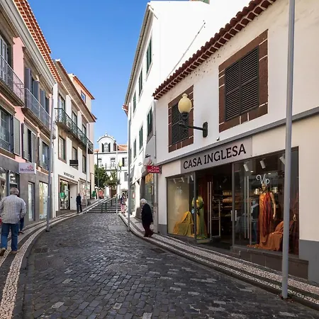 Ribeira Das Casas By Homie